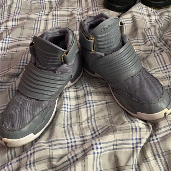 Jordan’s Generation 23 - Picture 3 of 7